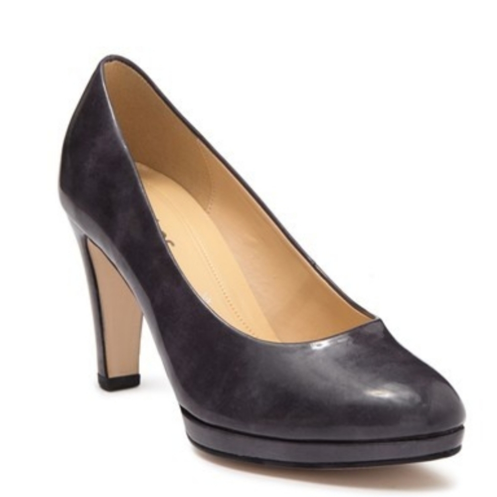 Gabor Leather Pump
